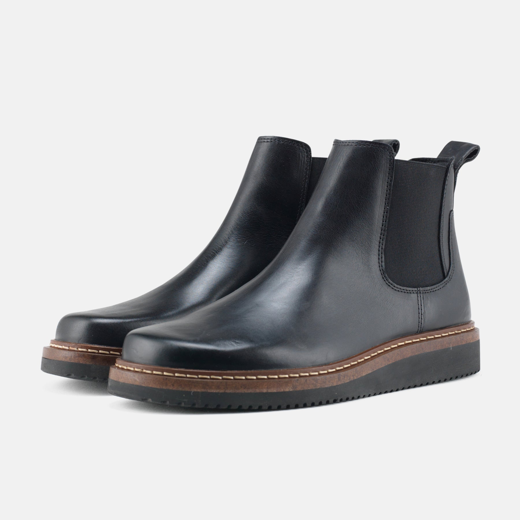 Gry Waxy Leather - Welted Sole CF