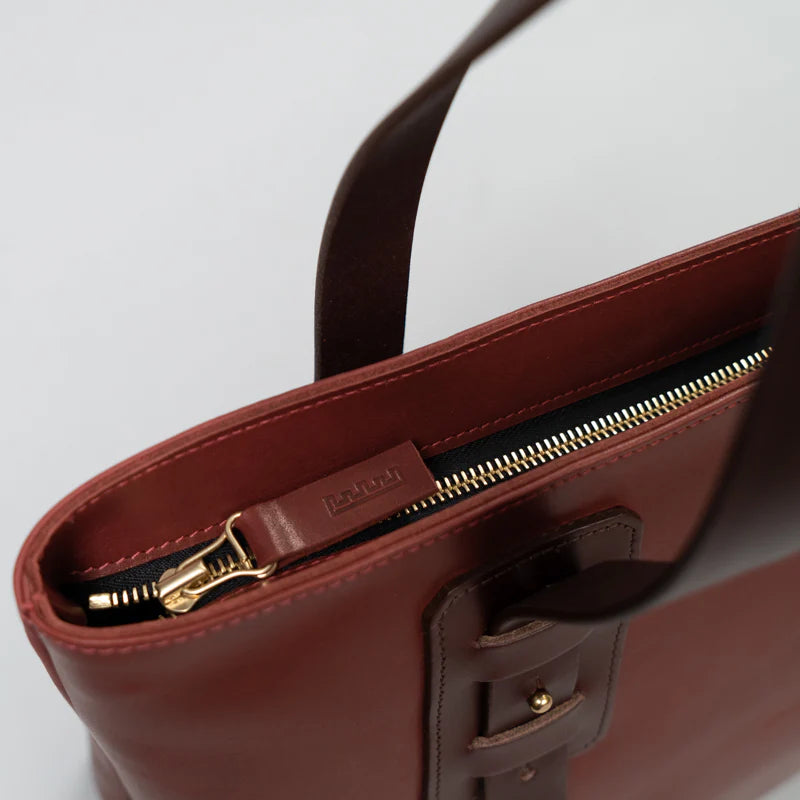 Marquis Adjustable Leather Tote