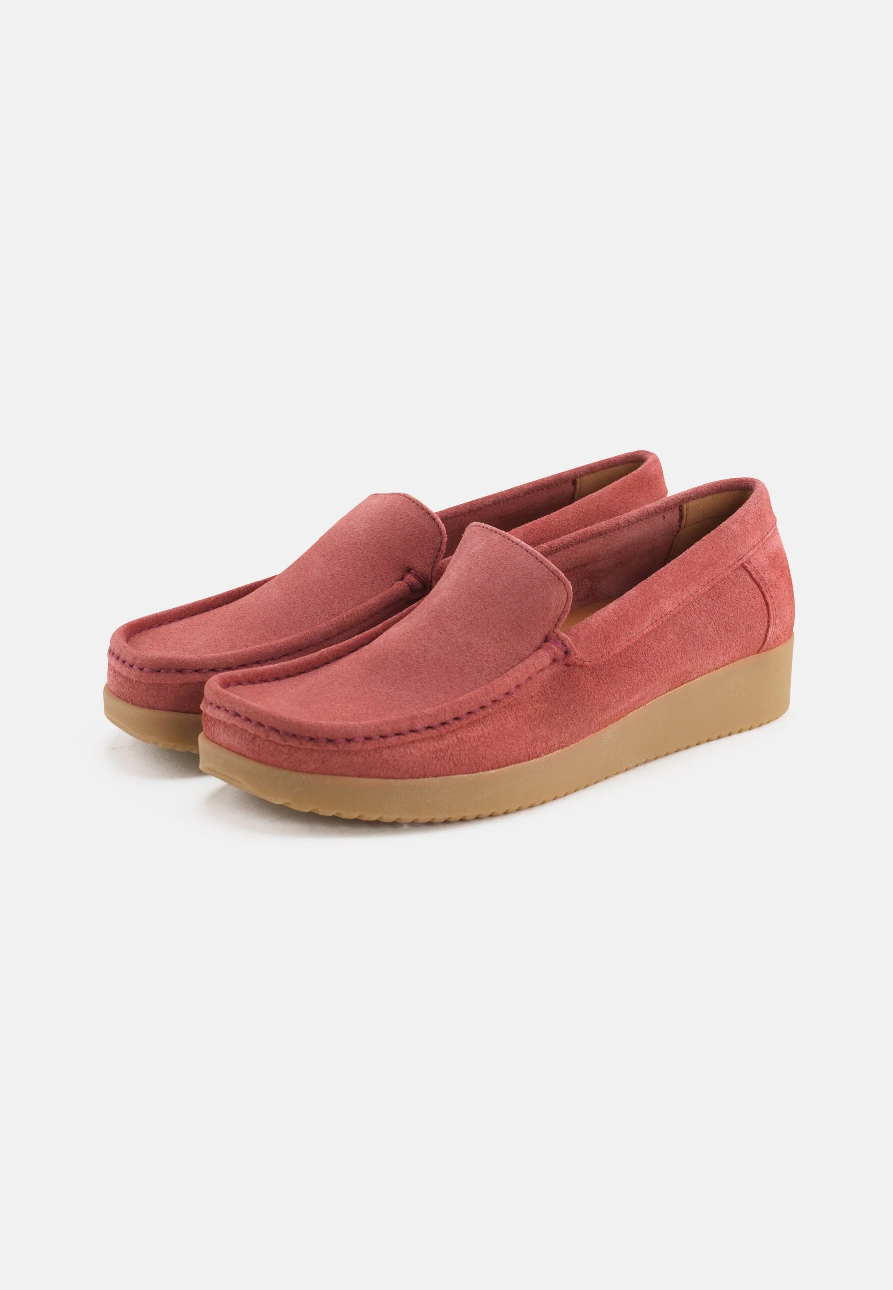 Elin Suede WR w Gum Sole