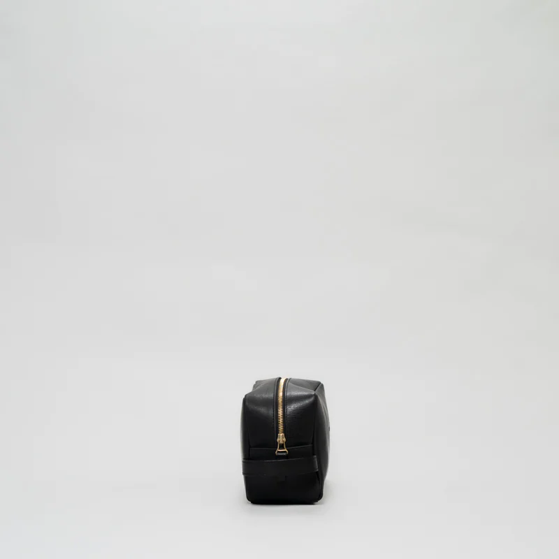 Marquis Leather Travel Utility