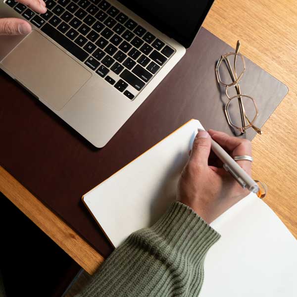 Rochester Executive Leather Desk Mat